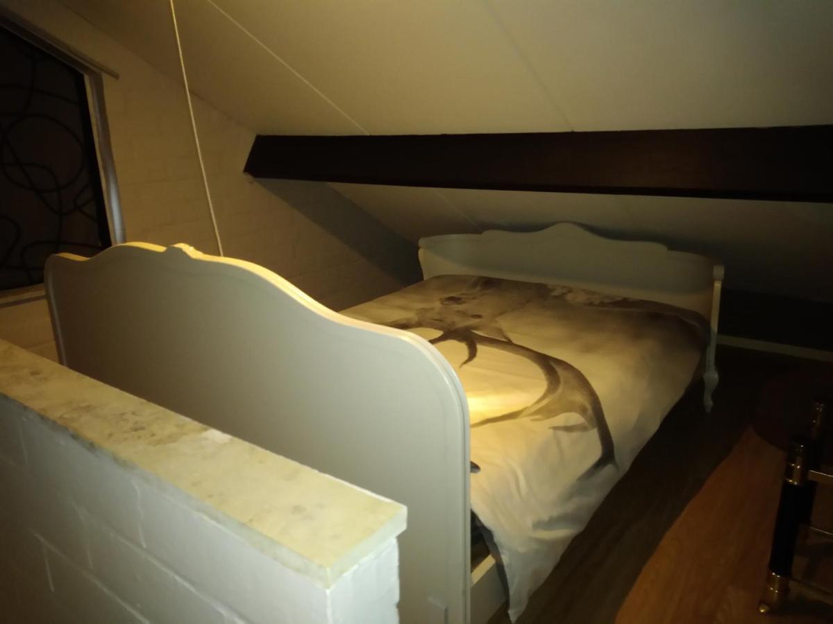 Toezens Bed & Breakfast Ingelmunster Eksteriør bilde